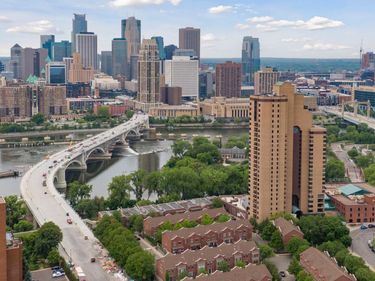 110 Bank Street SE, Unit L2601, Minneapolis, MN 55414