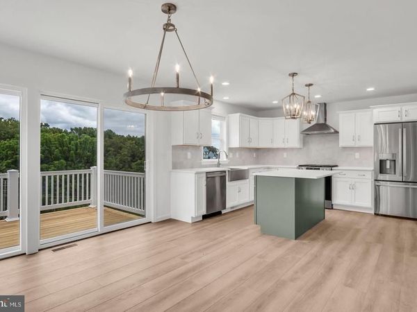 2147 S AUTUMN CHASE DRIVE, MECHANICSBURG, PA 17055