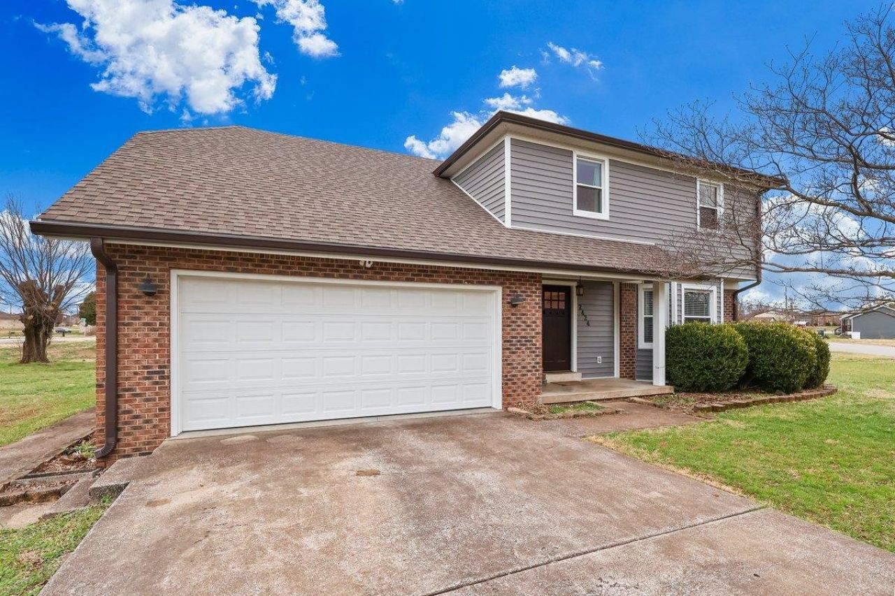 2424 Stonebridge Lane, Bowling Green, KY 42101 Main Photo