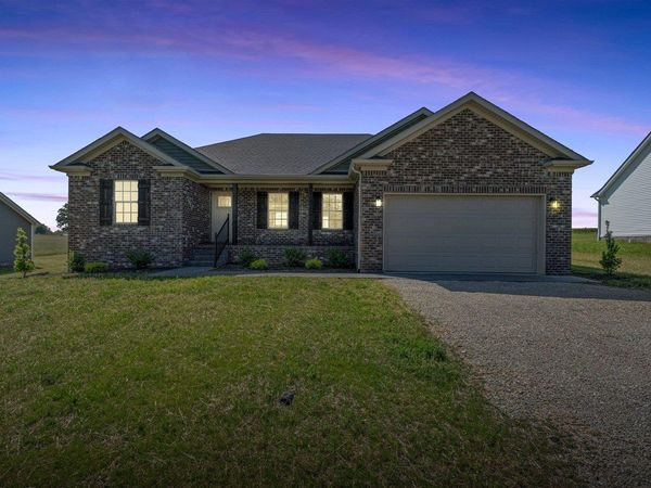 10299 Smiths Grove Scottsville Road, Oakland, KY 42159