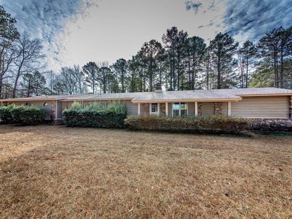 285 Cherrywood Drive, Cabot, AR 72023
