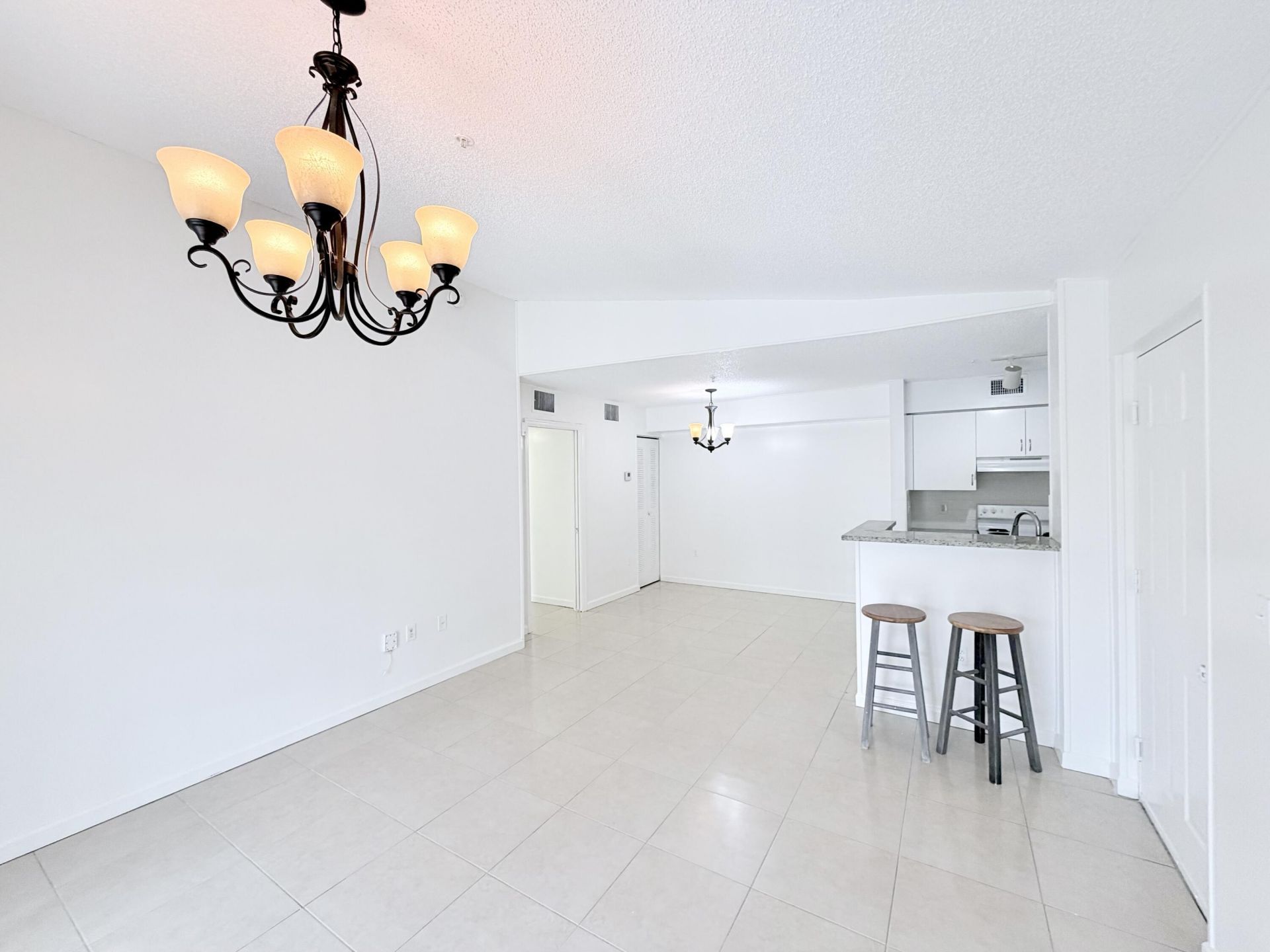 2041 Renaissance Boulevard, Unit 207, Miramar, FL 33025 Photo