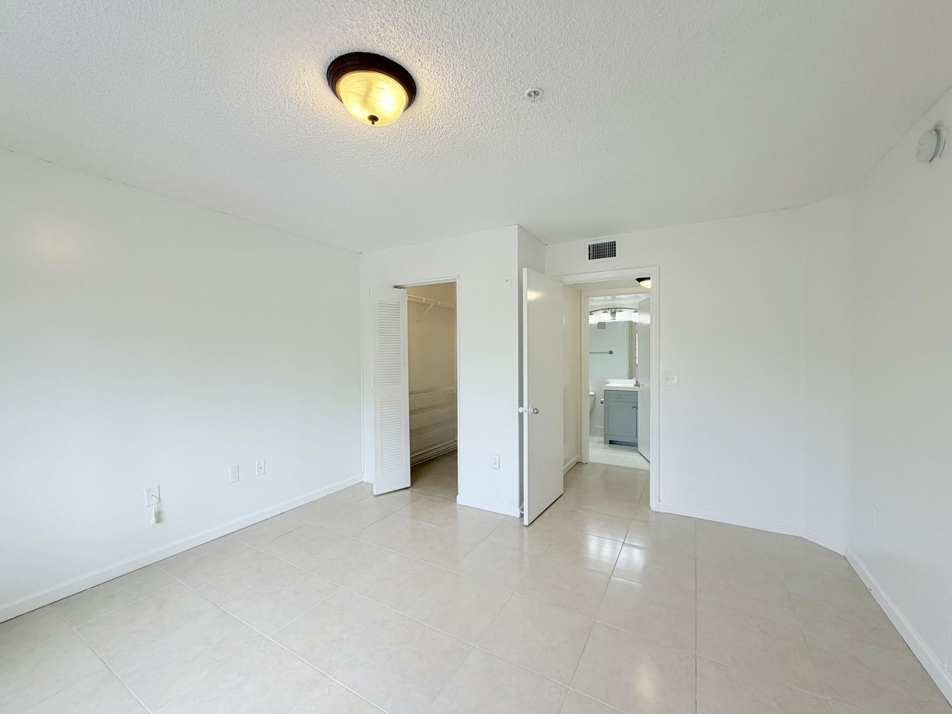 2041 Renaissance Boulevard, Unit 207, Miramar, FL 33025 Photo