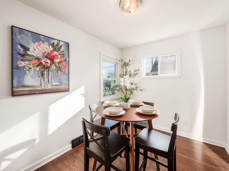 669 Brookside Drive, Columbus, OH 43209 Photo 11