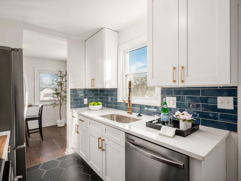 669 Brookside Drive, Columbus, OH 43209 Photo 17