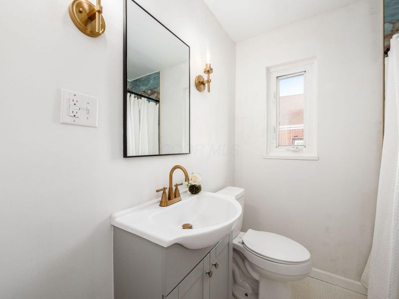 669 Brookside Drive, Columbus, OH 43209 Photo 23