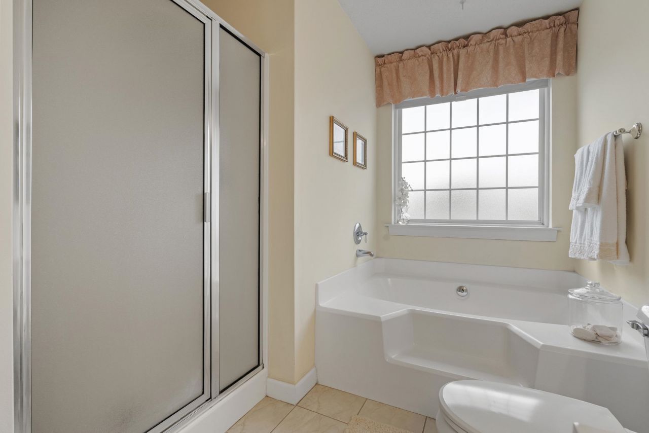 4323 Lotus Ct. Photo 22