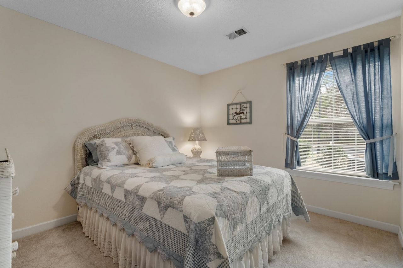 4323 Lotus Ct. Photo 26