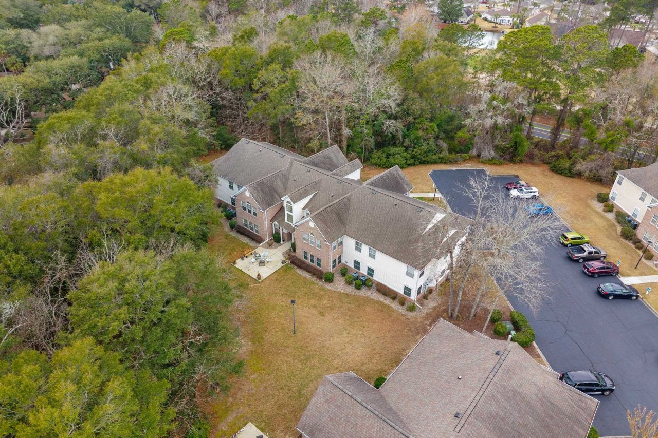 4323 Lotus Ct. Photo 4