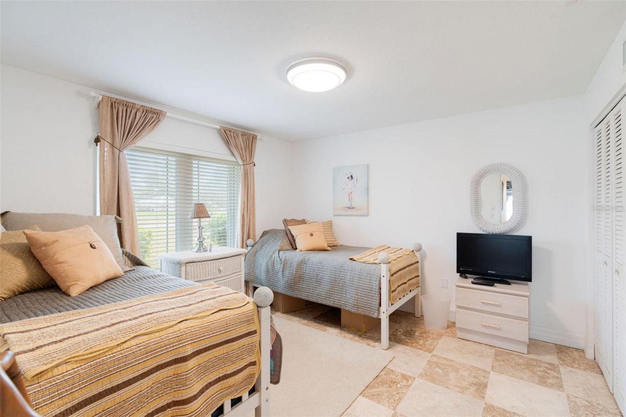 402 Devonshire Lane, Venice, FL 34293 Photo