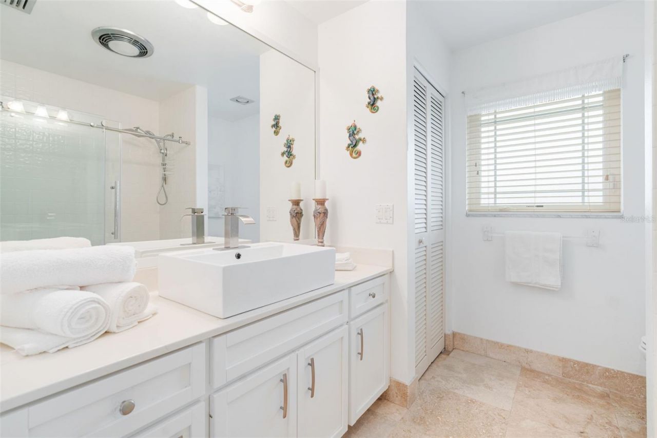 402 Devonshire Lane, Venice, FL 34293 Photo