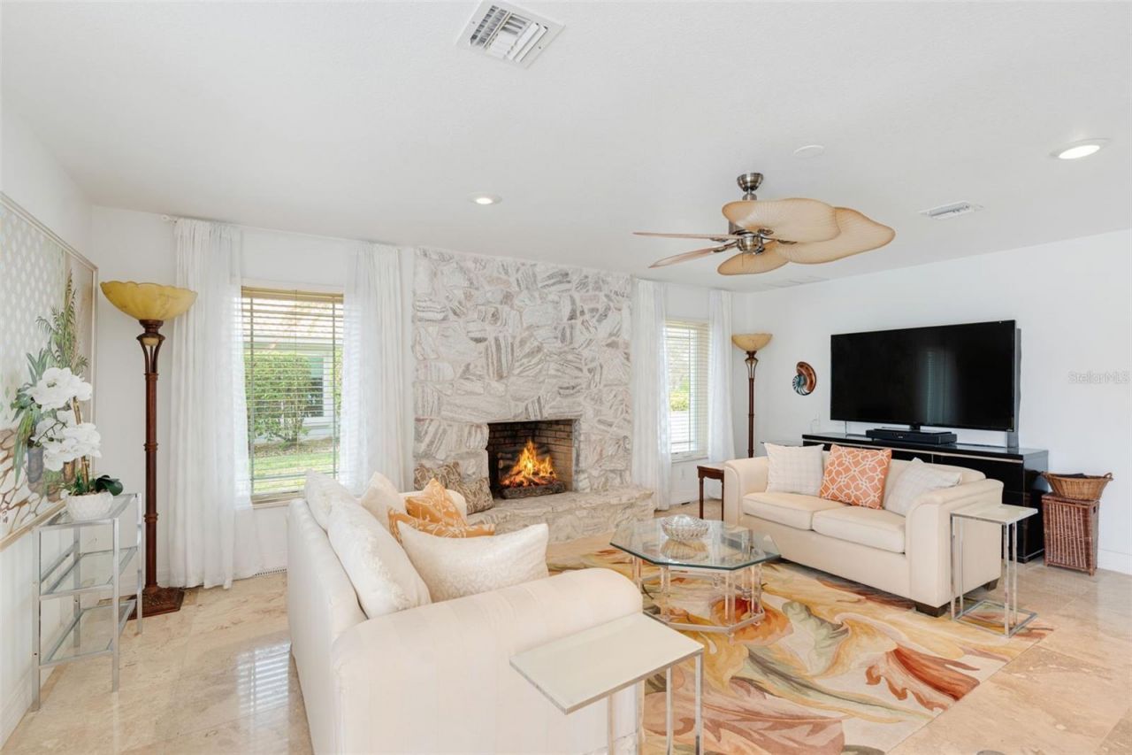 402 Devonshire Lane, Venice, FL 34293 Photo