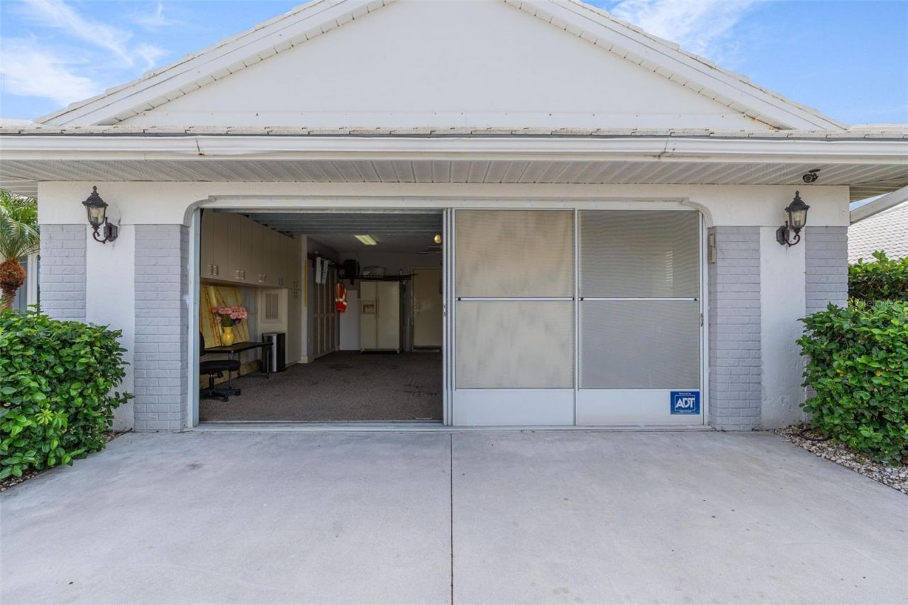 402 Devonshire Lane, Venice, FL 34293 Photo