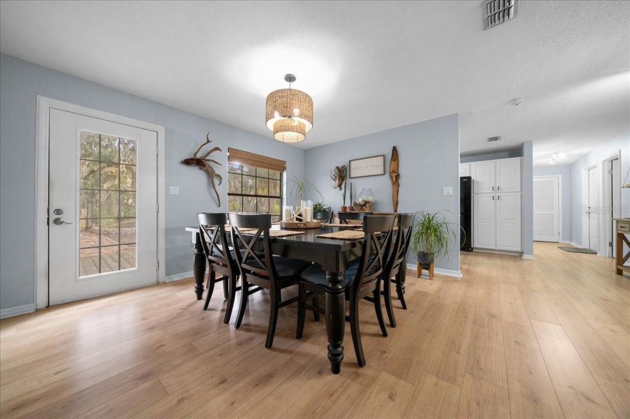 18 Palm Circle Drive, Inglis, FL 34449 Photo