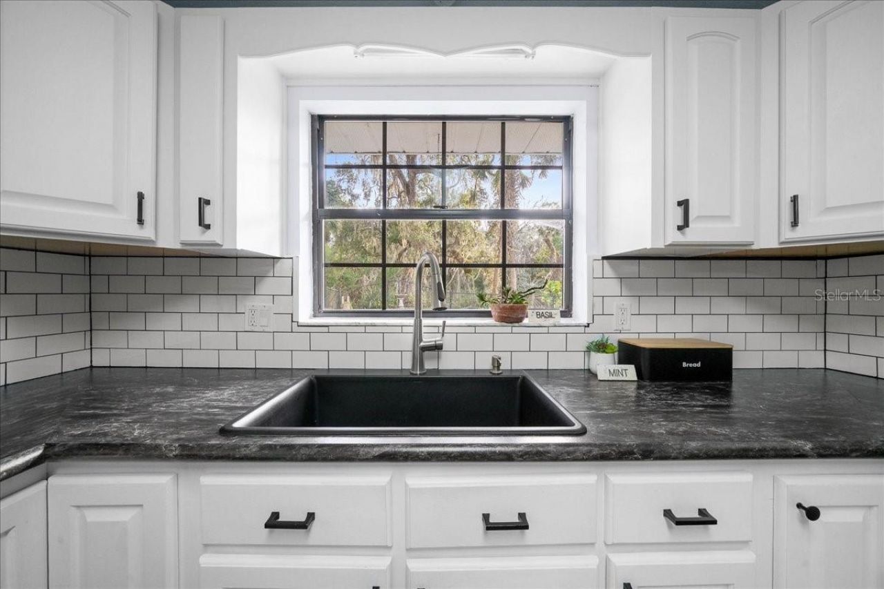 18 Palm Circle Drive, Inglis, FL 34449 Photo