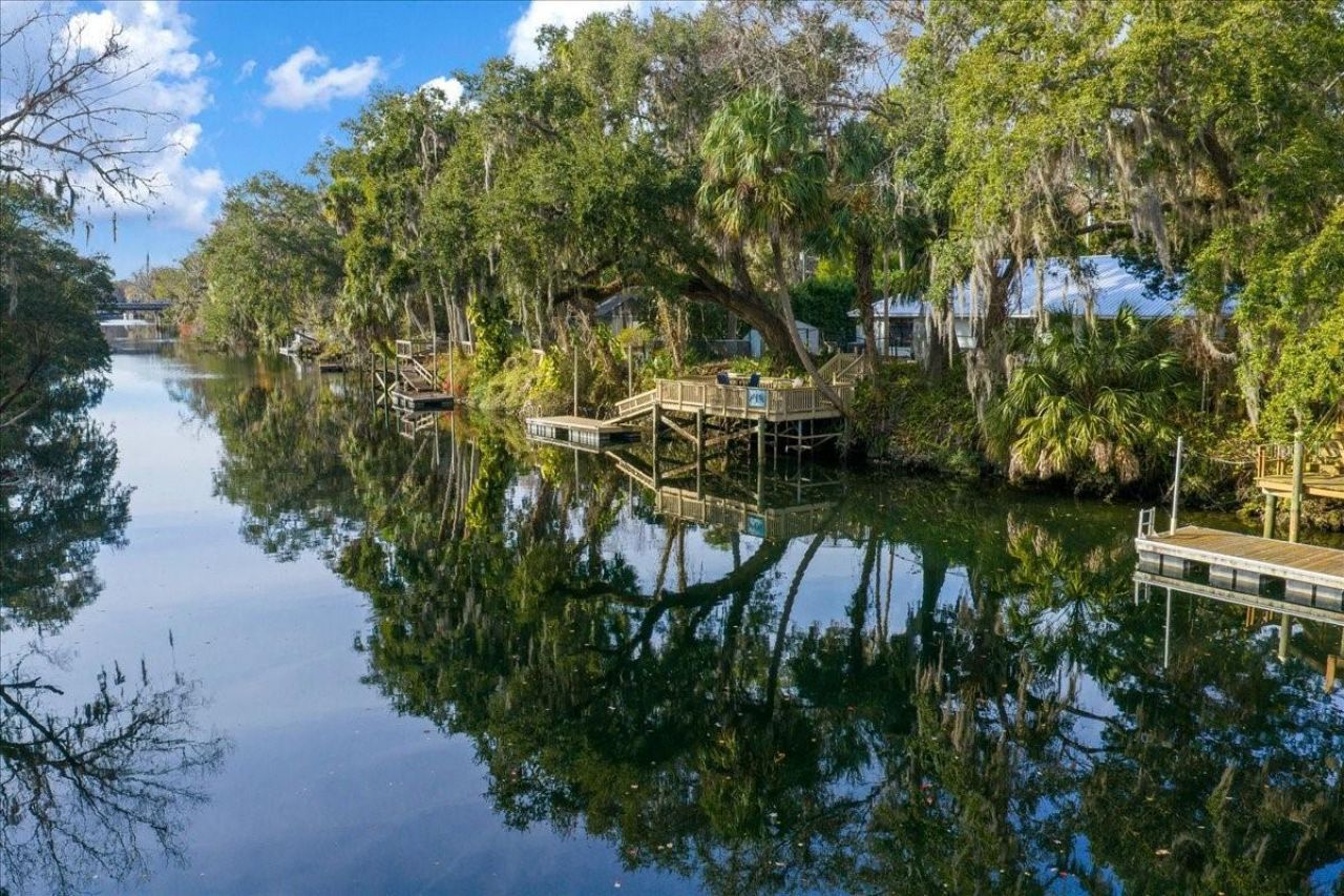 18 Palm Circle Drive, Inglis, FL 34449 Photo