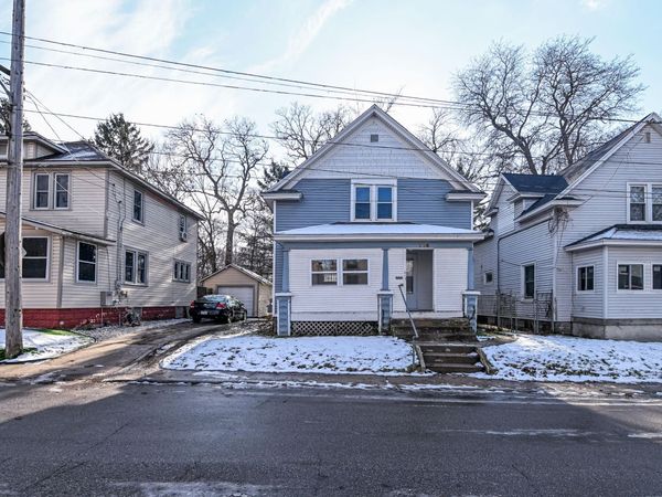 714 Alexander Street SE, Grand Rapids, MI 49507