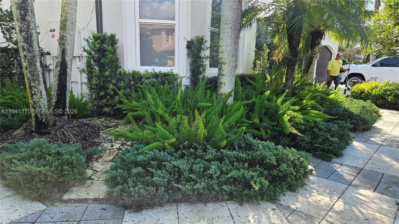 Sw Bird Road, South Miami, FL 33155 Photo