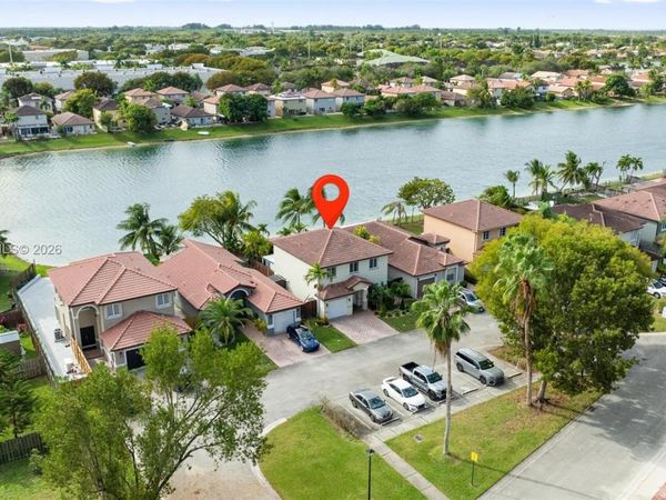 11950 SW 135th Ter, Miami, FL 33186