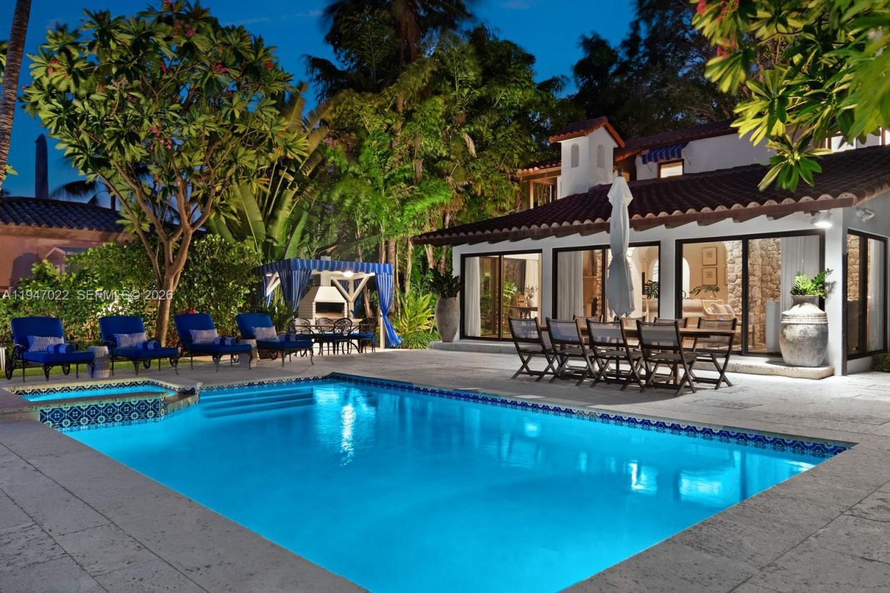 56 S Hibiscus Dr, Miami Beach, FL 33139 Photo