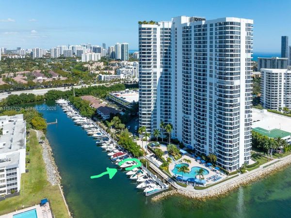 3575 Mystic Pointe Dr, Slip 7, Aventura, FL 33180