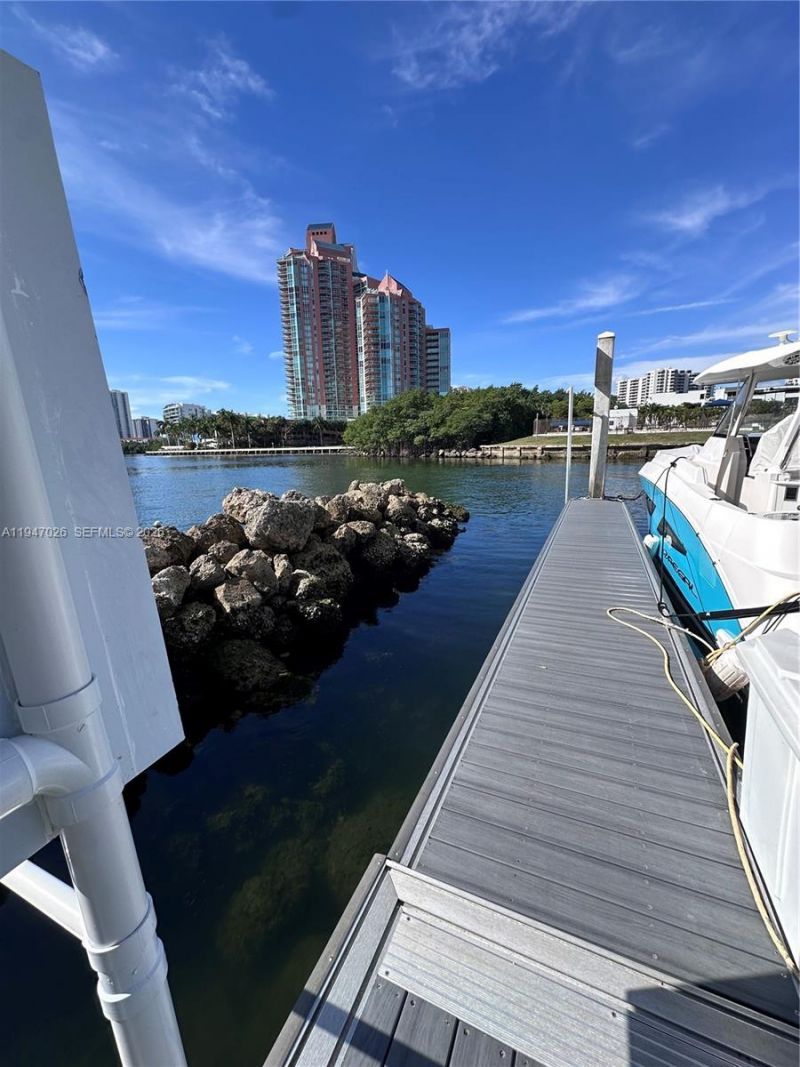 3575 Mystic Pointe Dr, Slip 7, Aventura, FL 33180 Photo