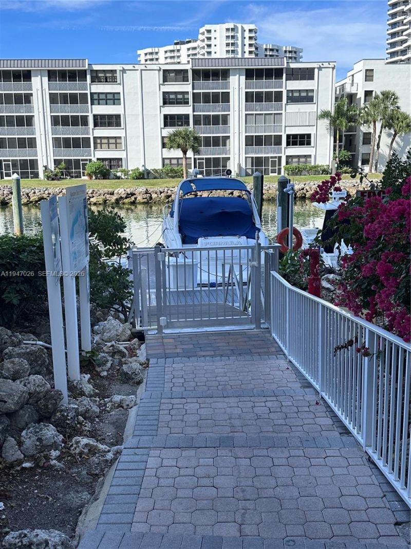 3575 Mystic Pointe Dr, Slip 7, Aventura, FL 33180 Photo