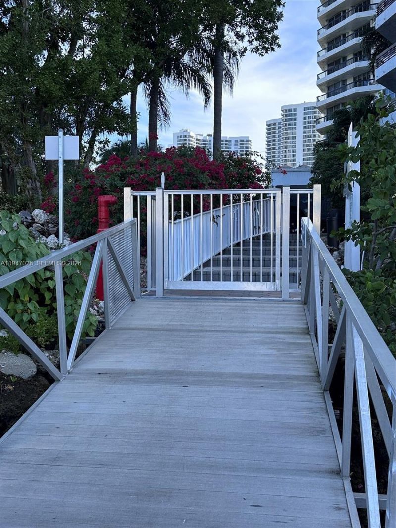 3575 Mystic Pointe Dr, Slip 7, Aventura, FL 33180 Photo