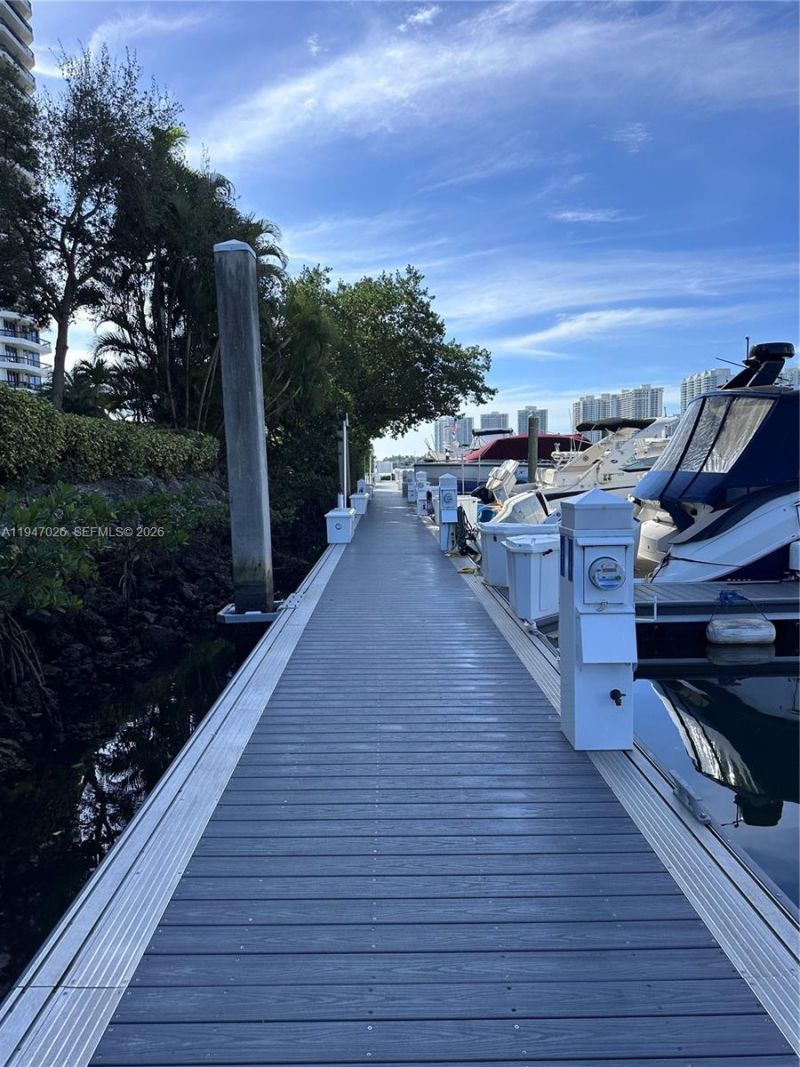 3575 Mystic Pointe Dr, Slip 7, Aventura, FL 33180 Photo