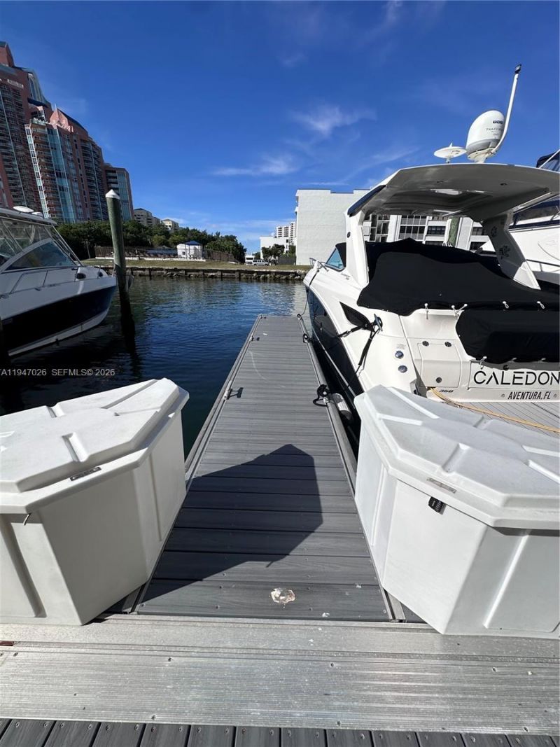 3575 Mystic Pointe Dr, Slip 7, Aventura, FL 33180 Photo