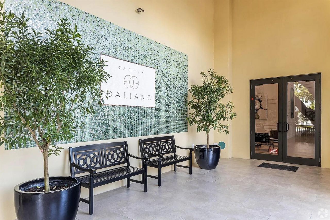 1091 Galiano St , Coral Gables, FL 33134 Photo