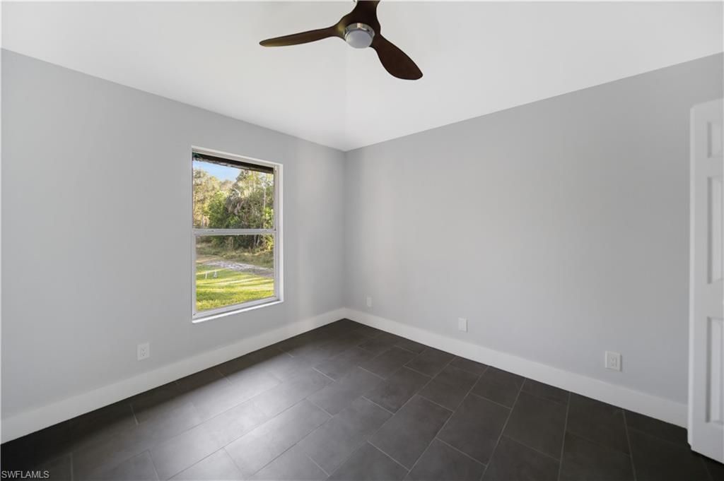 390 35th Ave Ne, Naples, FL 34120 Photo
