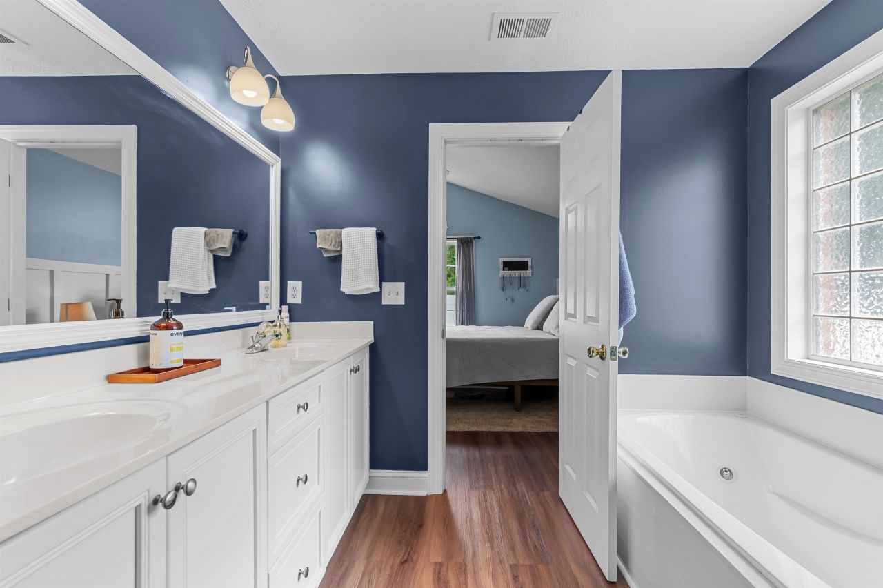 305 Duel Ct. Photo 22