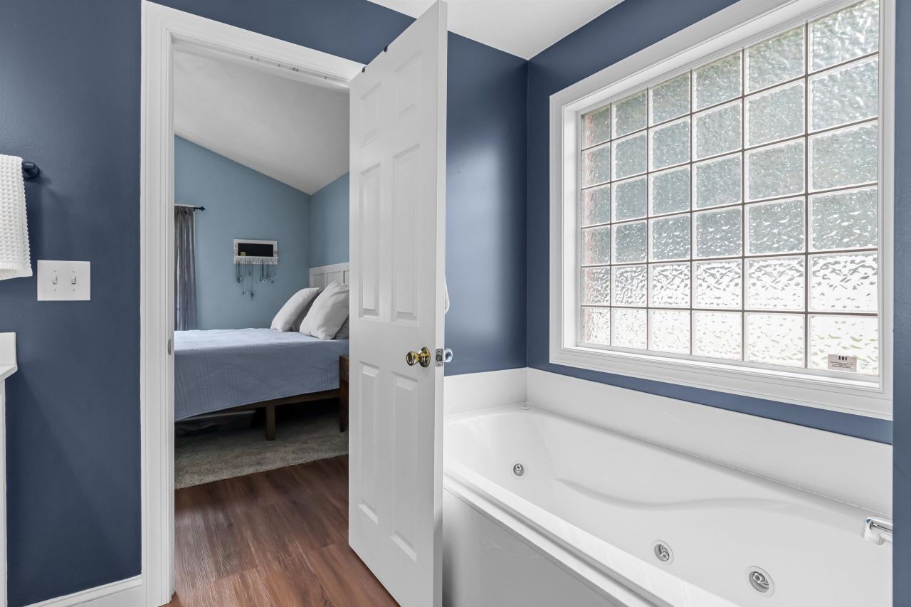 305 Duel Ct. Photo 24