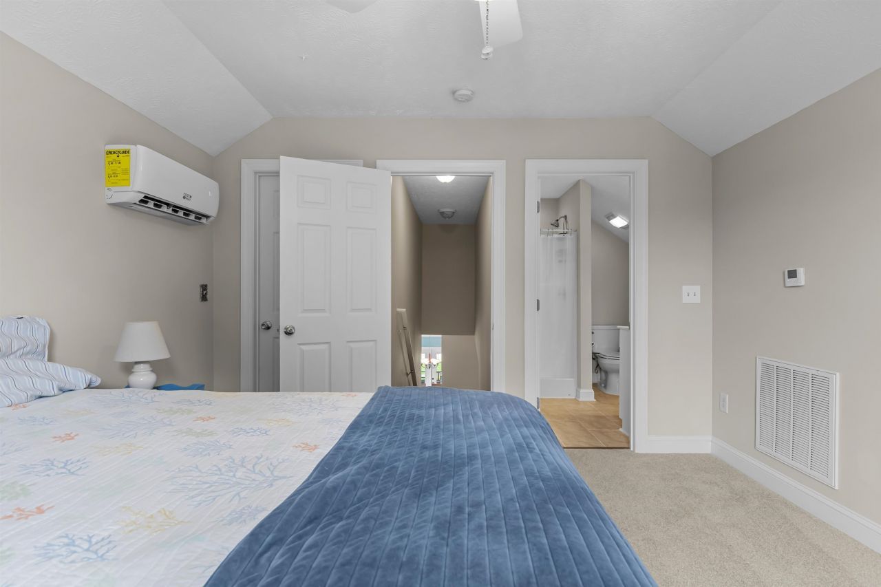 305 Duel Ct. Photo 27