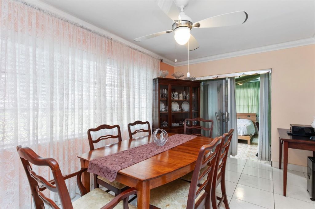 1251 NW 90th Drive, Plantation, FL 33322 Photo