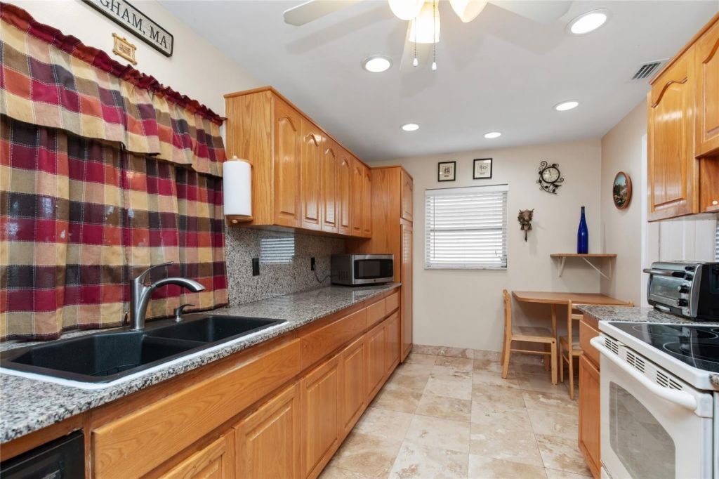 1251 NW 90th Drive, Plantation, FL 33322 Photo