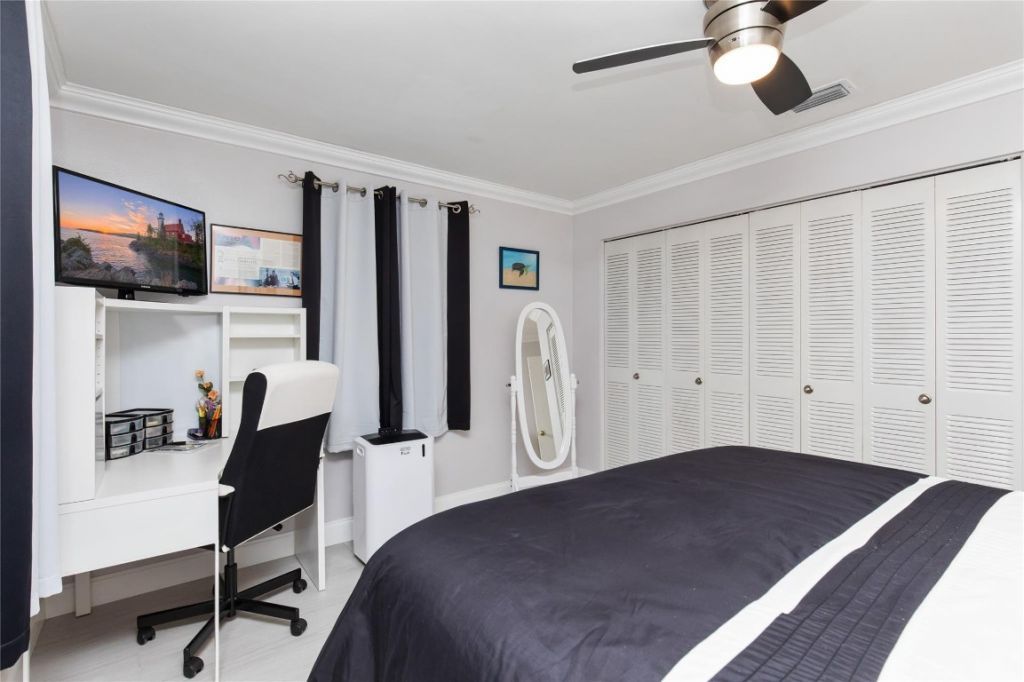 1251 NW 90th Drive, Plantation, FL 33322 Photo