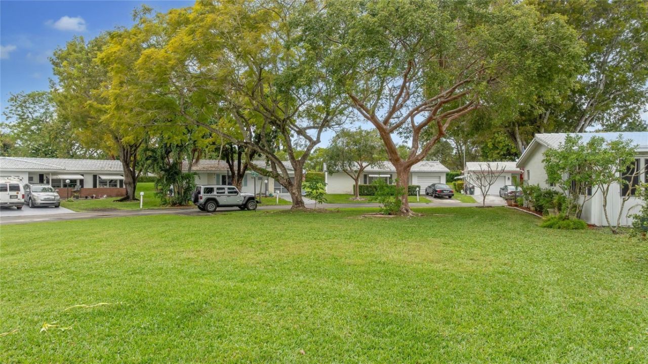 1251 NW 90th Drive, Plantation, FL 33322 Photo