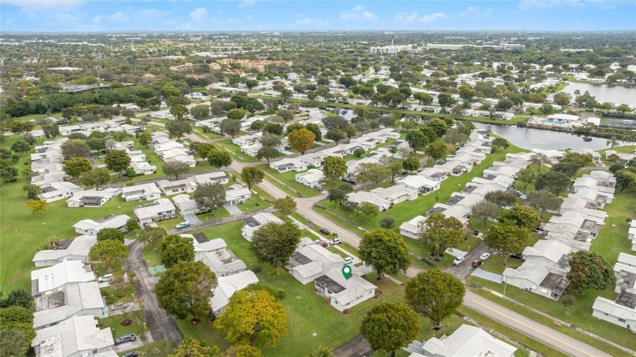 1251 NW 90th Drive, Plantation, FL 33322 Photo