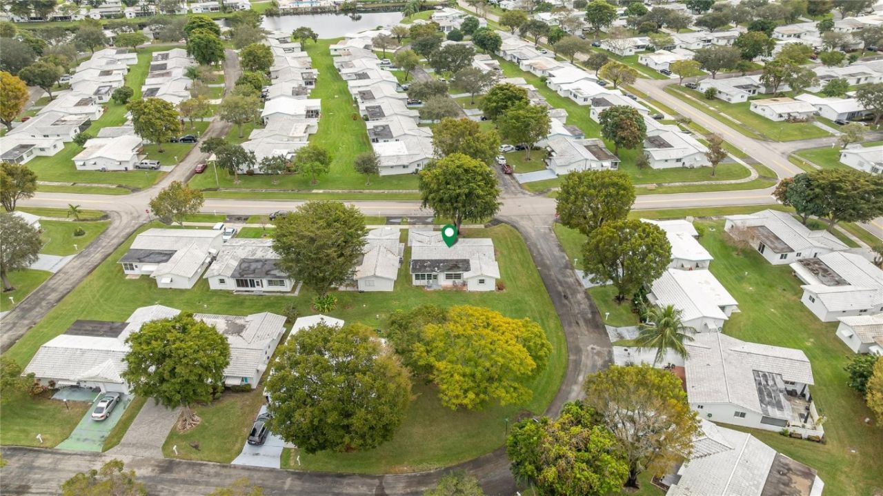 1251 NW 90th Drive, Plantation, FL 33322 Photo