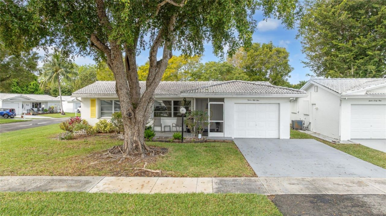 1251 NW 90th Drive, Plantation, FL 33322 Photo