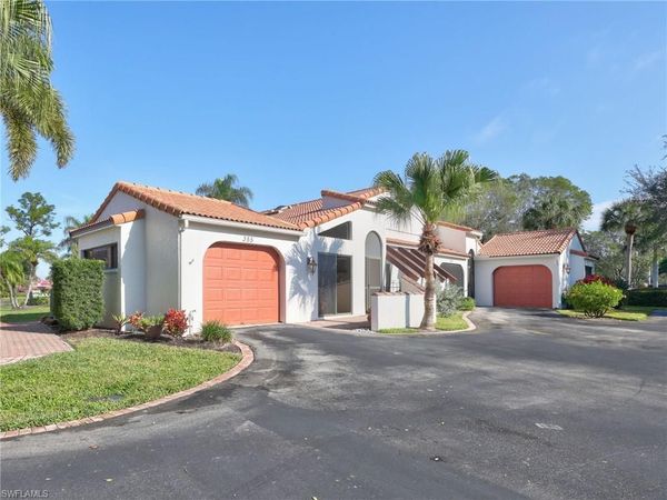 355 Bay Forest DR, Unit 3A, NAPLES, FL 34110