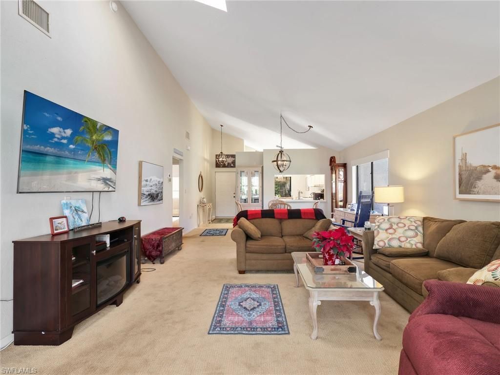 355 Bay Forest Dr, Unit 3A, Naples, FL 34110 Photo