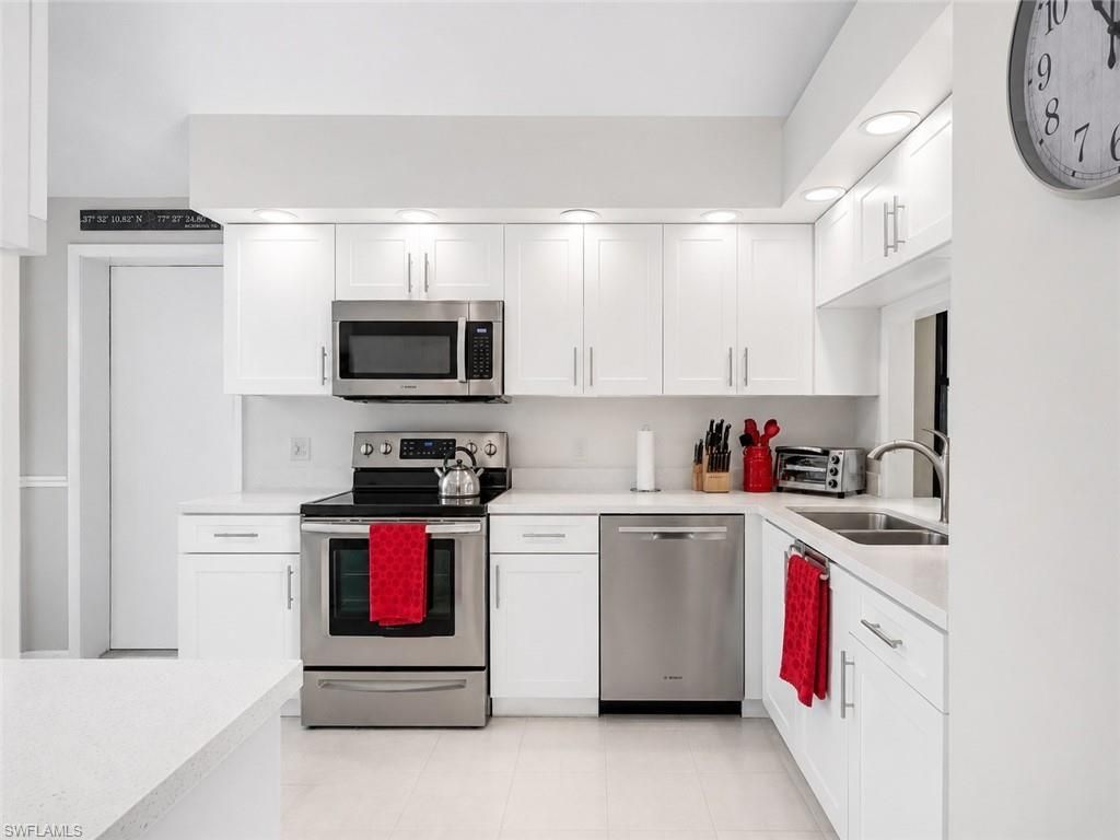 355 Bay Forest Dr, Unit 3A, Naples, FL 34110 Photo