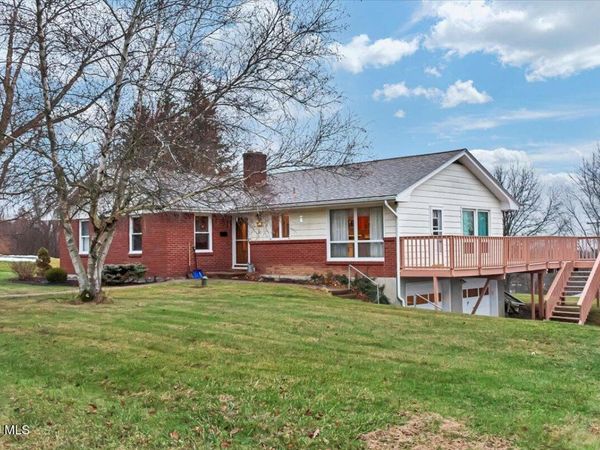 144 Horizon View Drive, East Greenbush, NY 12061