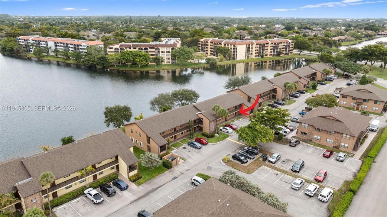 10005 S Winding Lake Rd, Unit 106, Sunrise, FL 33351 Photo