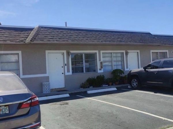 3970 NW 31st Ter, Lauderdale Lakes, FL 33309