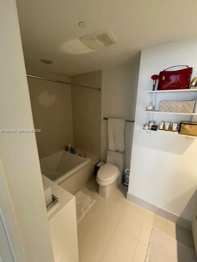 55 SW 9th St, Unit 3209, Miami, FL 33130 Photo