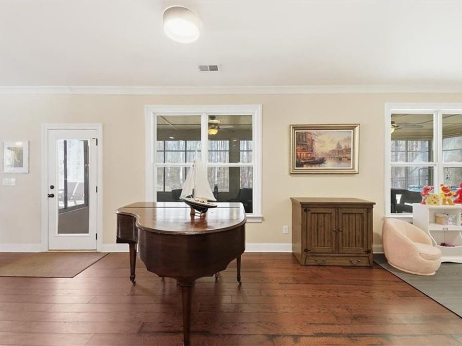 Property Image 31